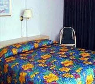 Garraway Hotel Roseau Esterno foto