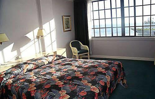 Garraway Hotel Roseau Esterno foto
