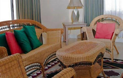 Garraway Hotel Roseau Esterno foto